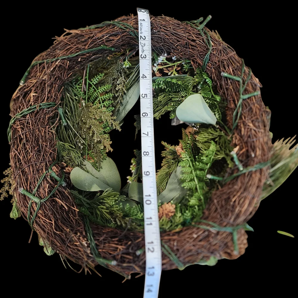 Prelit Green and Brown Wreath with Battery Pack New